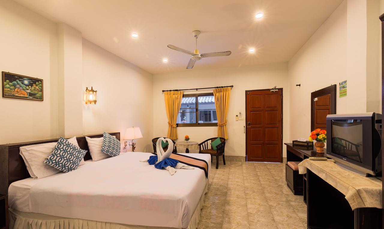 فندق Smile House Karon المظهر الخارجي الصورة